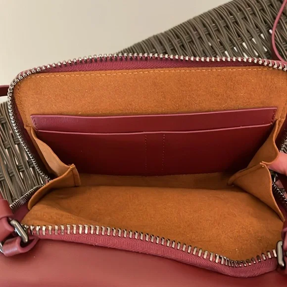 Aquatalia leather crossbody purse - Picture 7 of 8